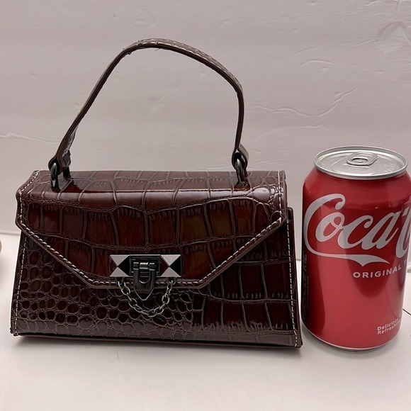 Vegan Alligator Stud and Chain Closure Mini Purse Handbag - Picture 8 of 9